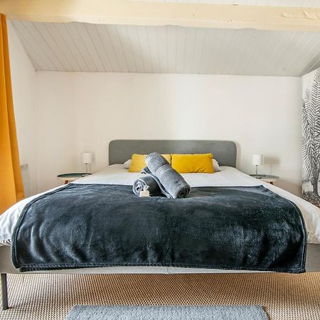 Le Nid - Hyper Centre Cholet - 25 Min Puy Du Fou Apartment Bagian luar foto